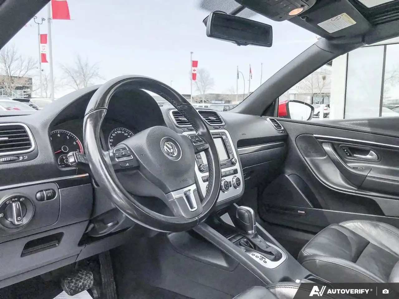 Volkswagen Eos снимка Volkswagen Eos