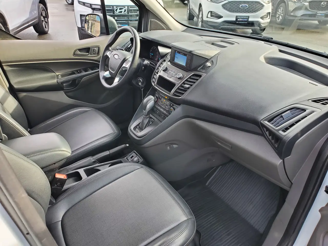 Ford Transit Connect fotografie Ford Transit Connect