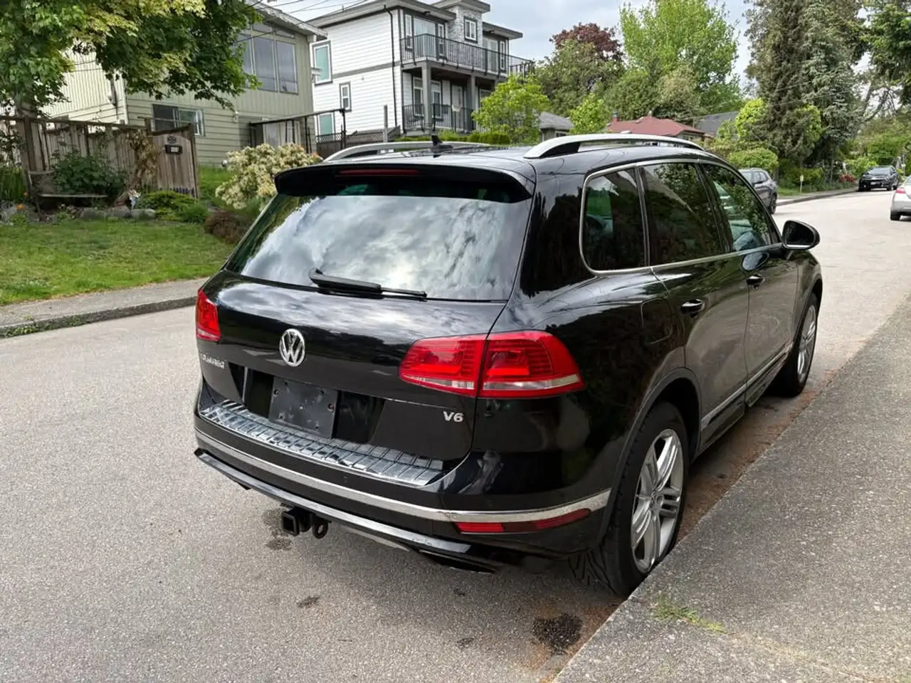 Volkswagen Touareg снимка Volkswagen Touareg