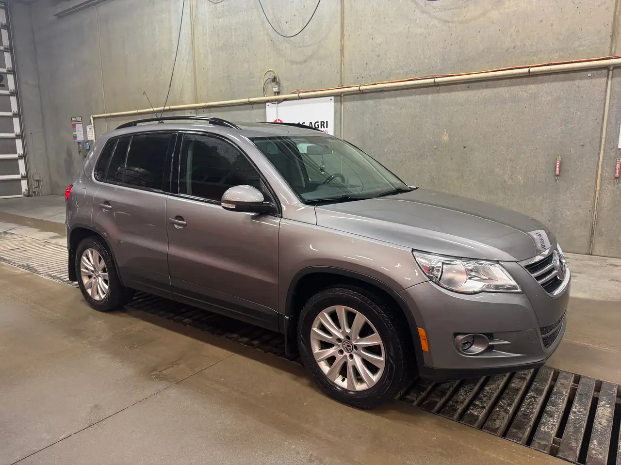 Volkswagen Tiguan снимка Volkswagen Tiguan