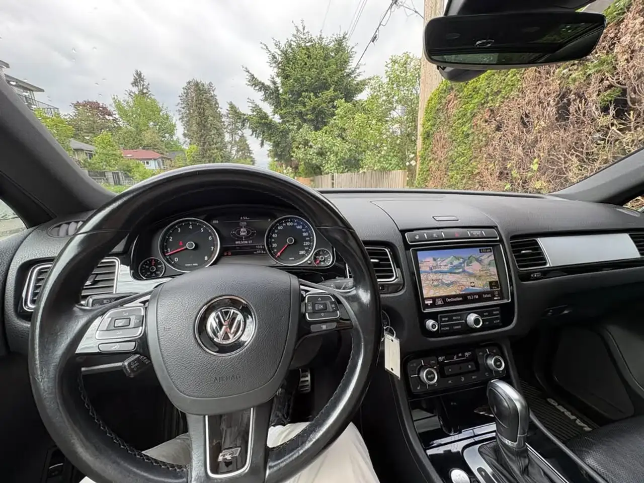 Volkswagen Touareg снимка Volkswagen Touareg