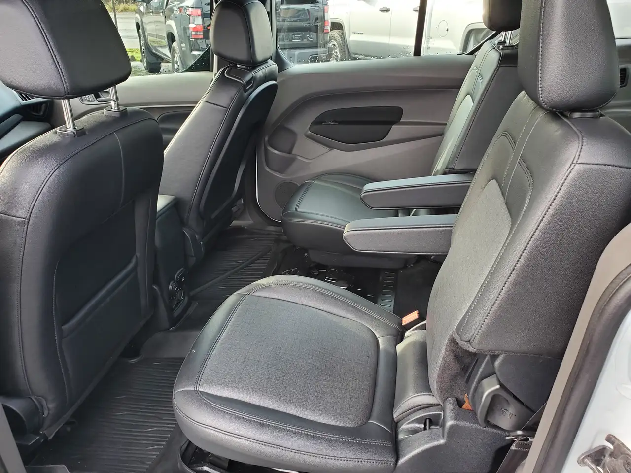 Ford Transit Connect fotografie Ford Transit Connect