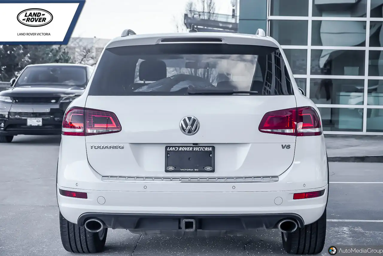 Volkswagen Touareg снимка Volkswagen Touareg