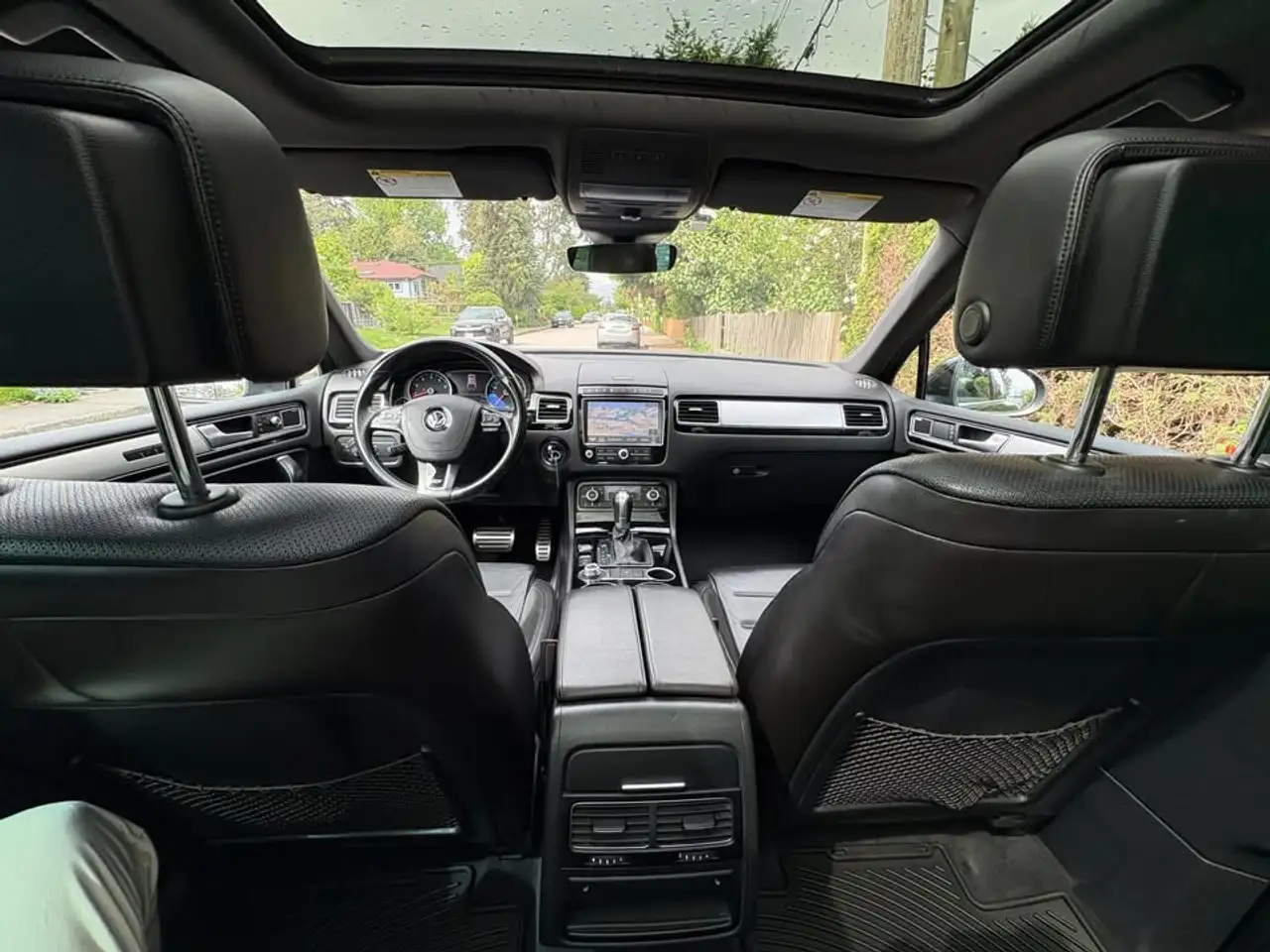 Volkswagen Touareg снимка Volkswagen Touareg