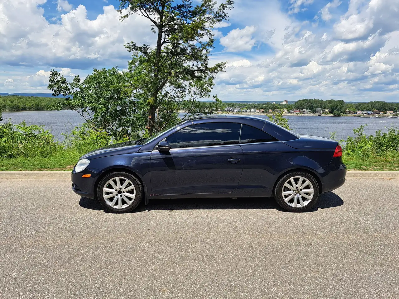 2009 Volkswagen Eos
