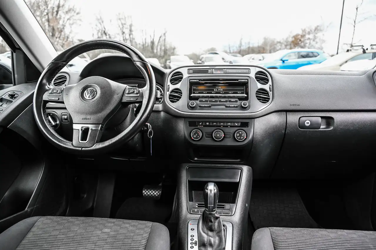 Volkswagen Tiguan снимка Volkswagen Tiguan