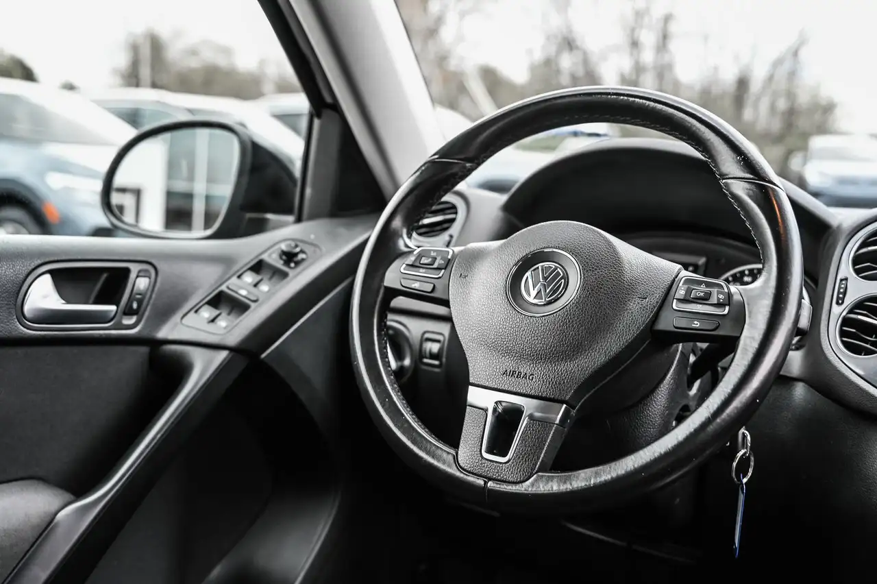 Volkswagen Tiguan снимка Volkswagen Tiguan