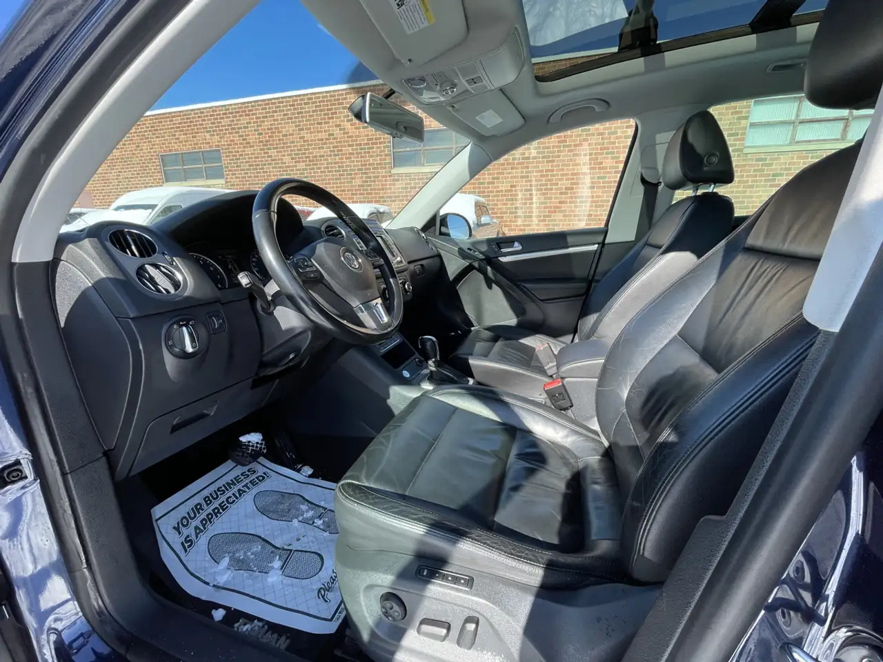 Volkswagen Tiguan снимка Volkswagen Tiguan