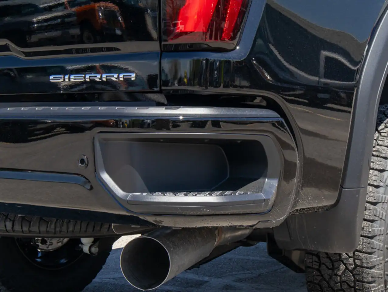 GMC Sierra 2500HD снимка GMC Sierra 2500HD