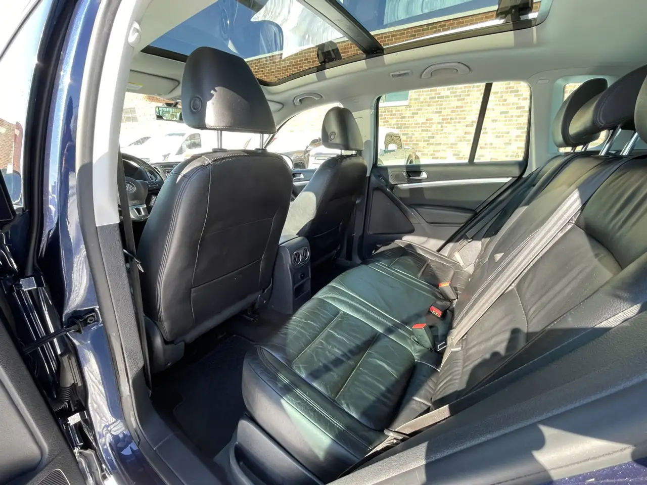 Volkswagen Tiguan снимка Volkswagen Tiguan