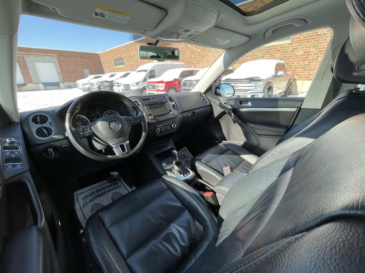 Volkswagen Tiguan снимка Volkswagen Tiguan