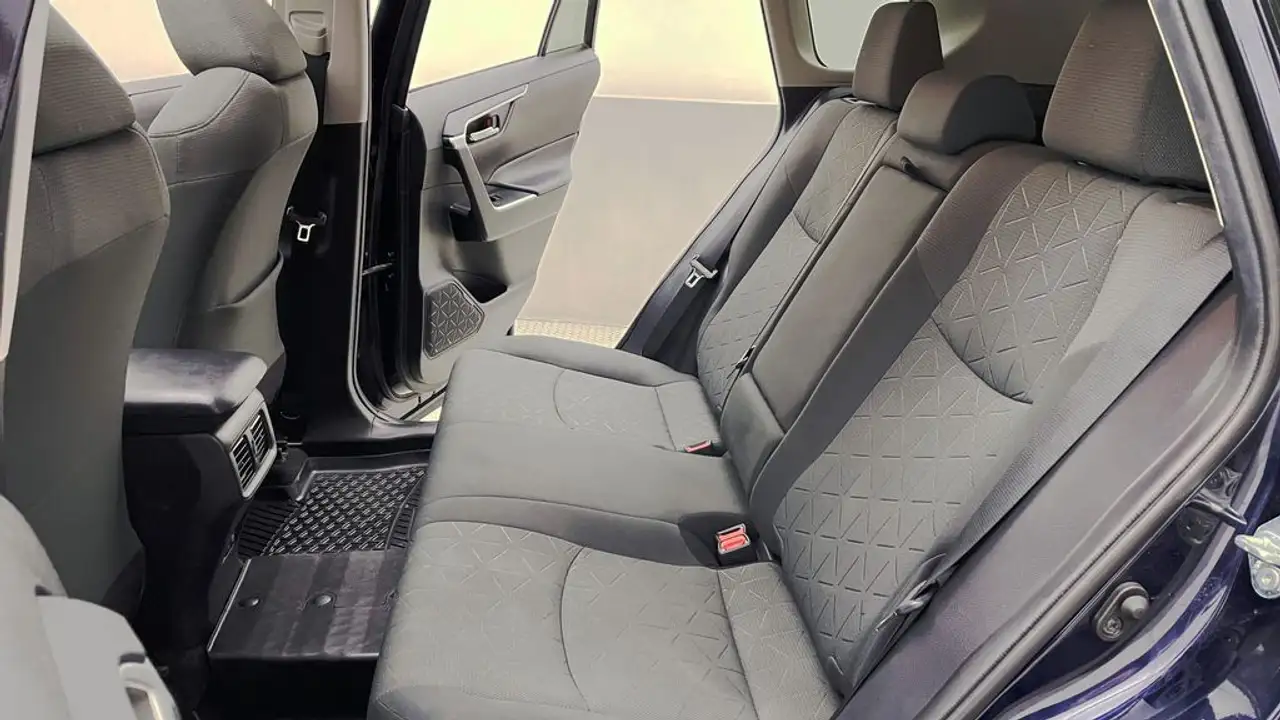 Toyota RAV 4 снимка Toyota RAV 4