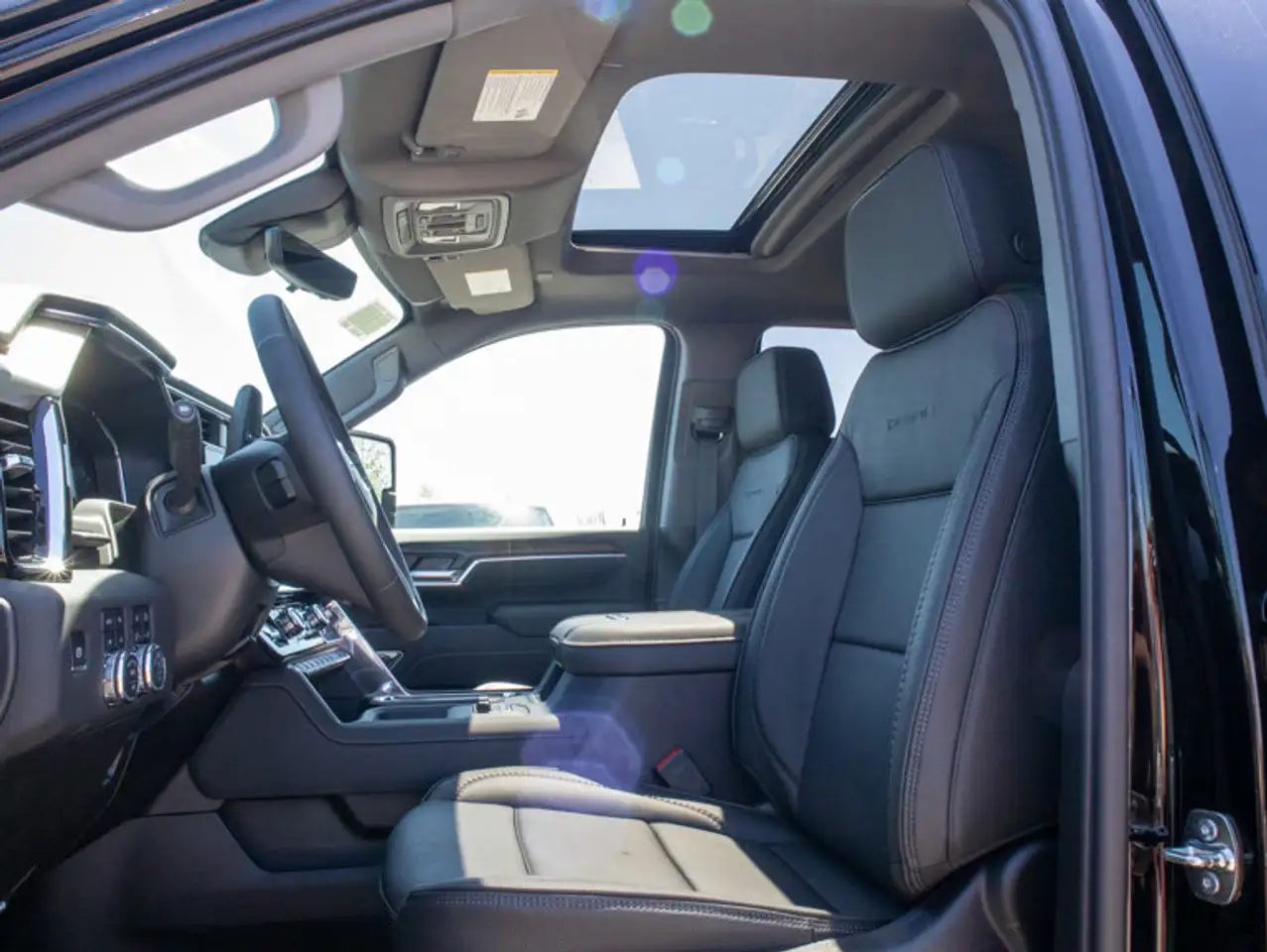 GMC Sierra 2500HD снимка GMC Sierra 2500HD