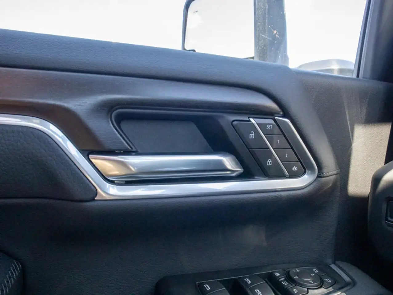 GMC Sierra 2500HD снимка GMC Sierra 2500HD