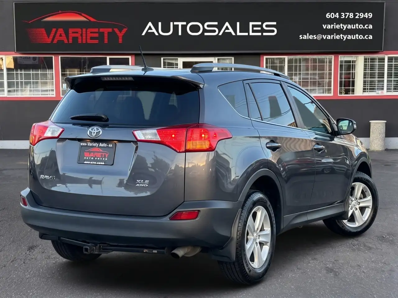 Toyota RAV 4 снимка Toyota RAV 4