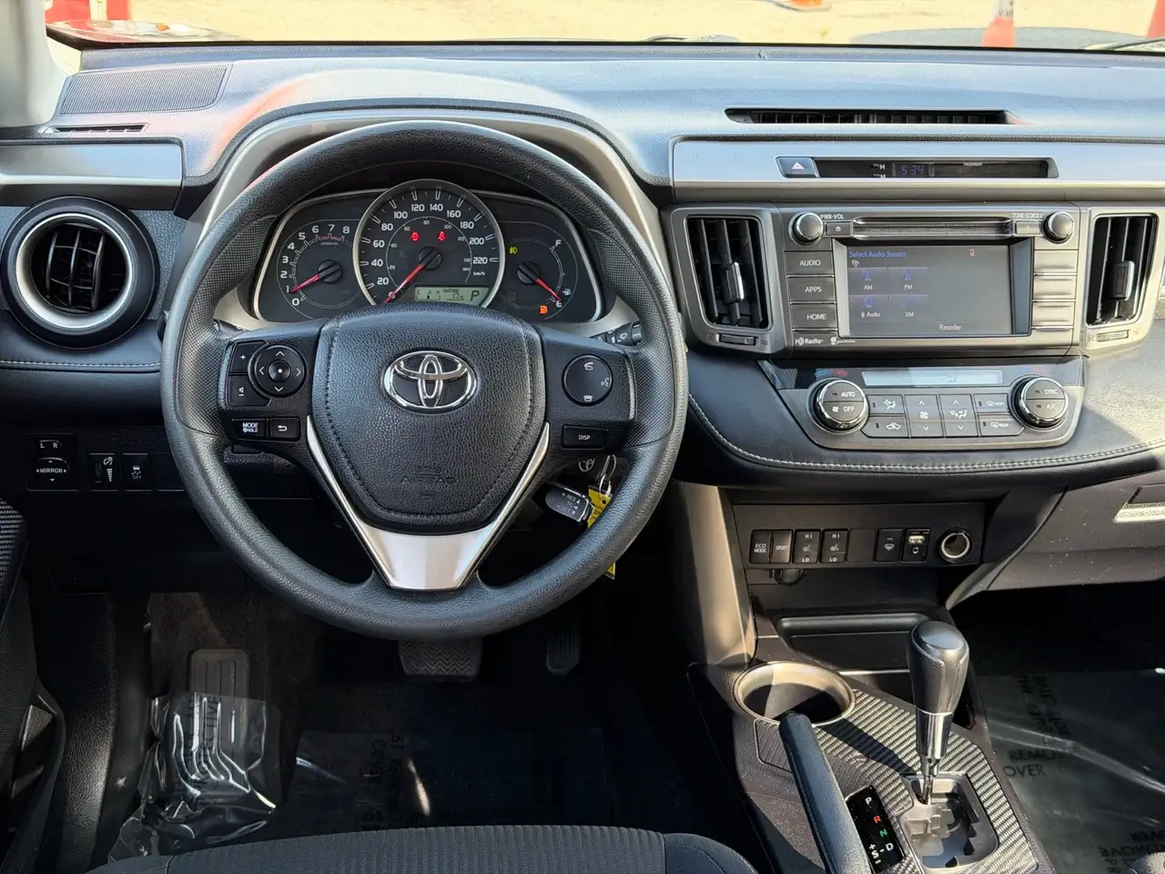 Toyota RAV 4 снимка Toyota RAV 4