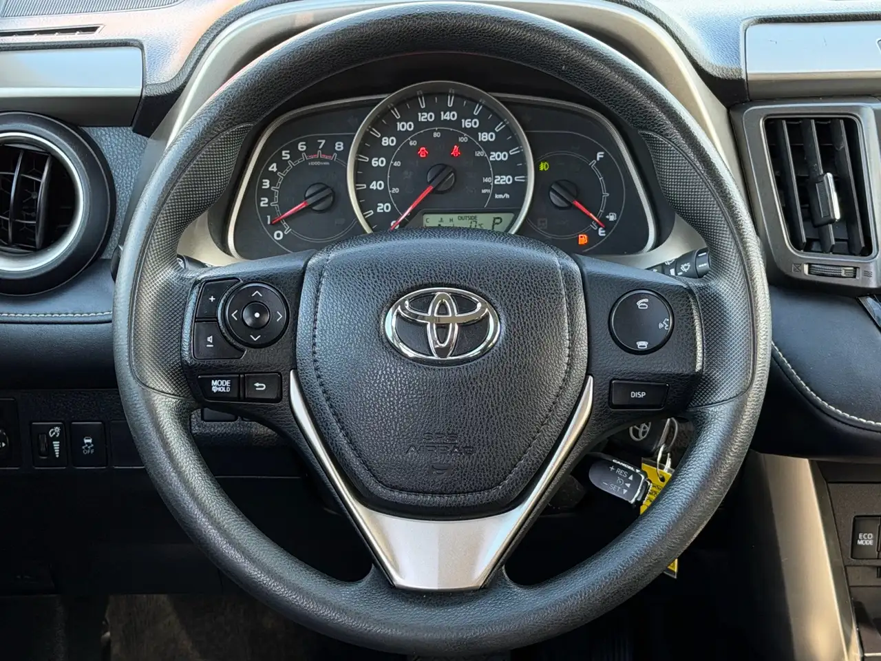 Toyota RAV 4 снимка Toyota RAV 4