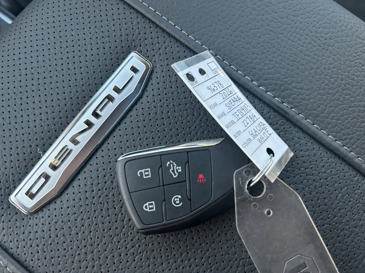GMC Sierra 2500HD снимка GMC Sierra 2500HD