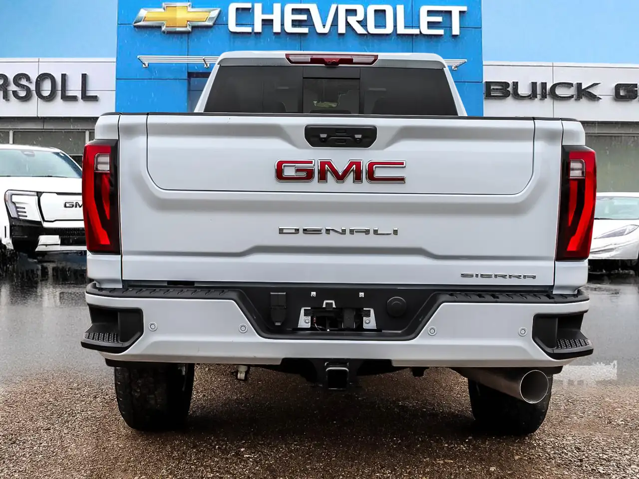 GMC Sierra 2500HD снимка GMC Sierra 2500HD