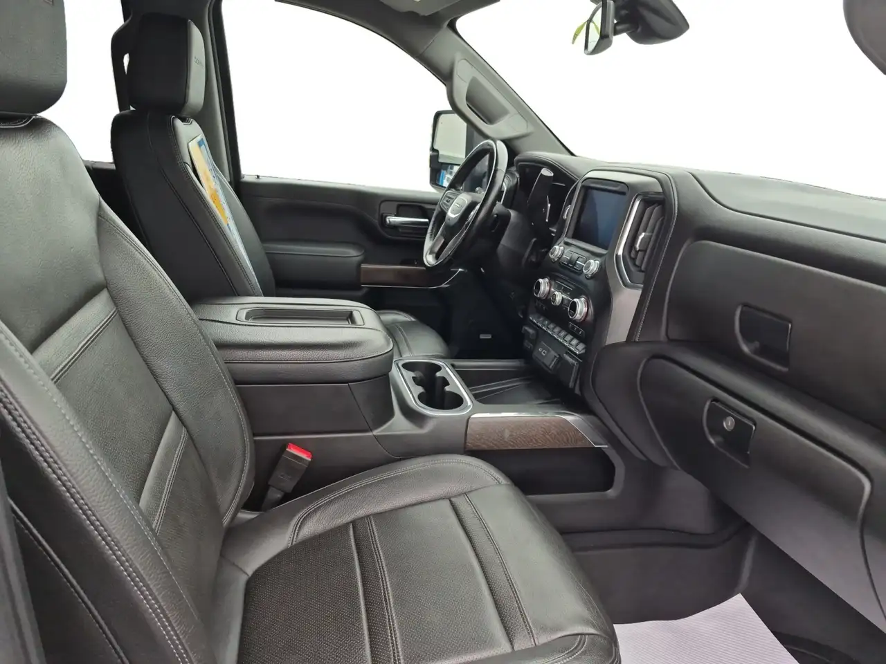 GMC Sierra 2500HD снимка GMC Sierra 2500HD