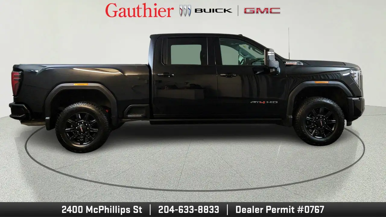 GMC Sierra 2500HD снимка GMC Sierra 2500HD