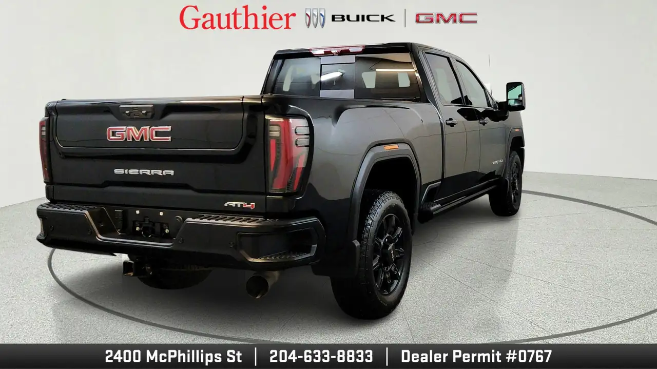 GMC Sierra 2500HD снимка GMC Sierra 2500HD