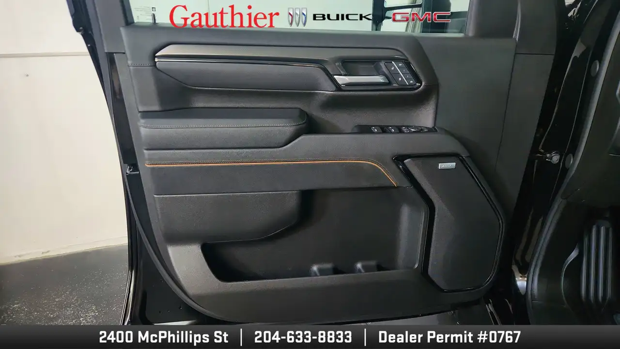 GMC Sierra 2500HD снимка GMC Sierra 2500HD