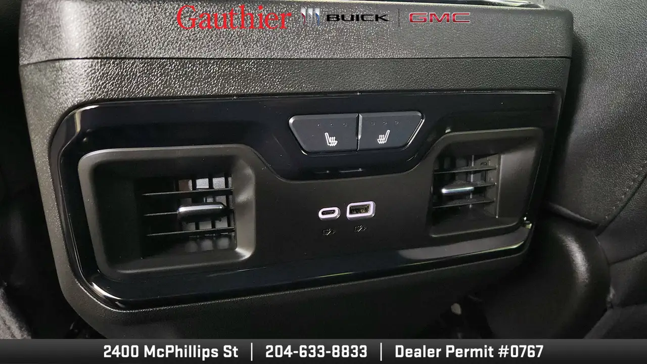 GMC Sierra 2500HD снимка GMC Sierra 2500HD