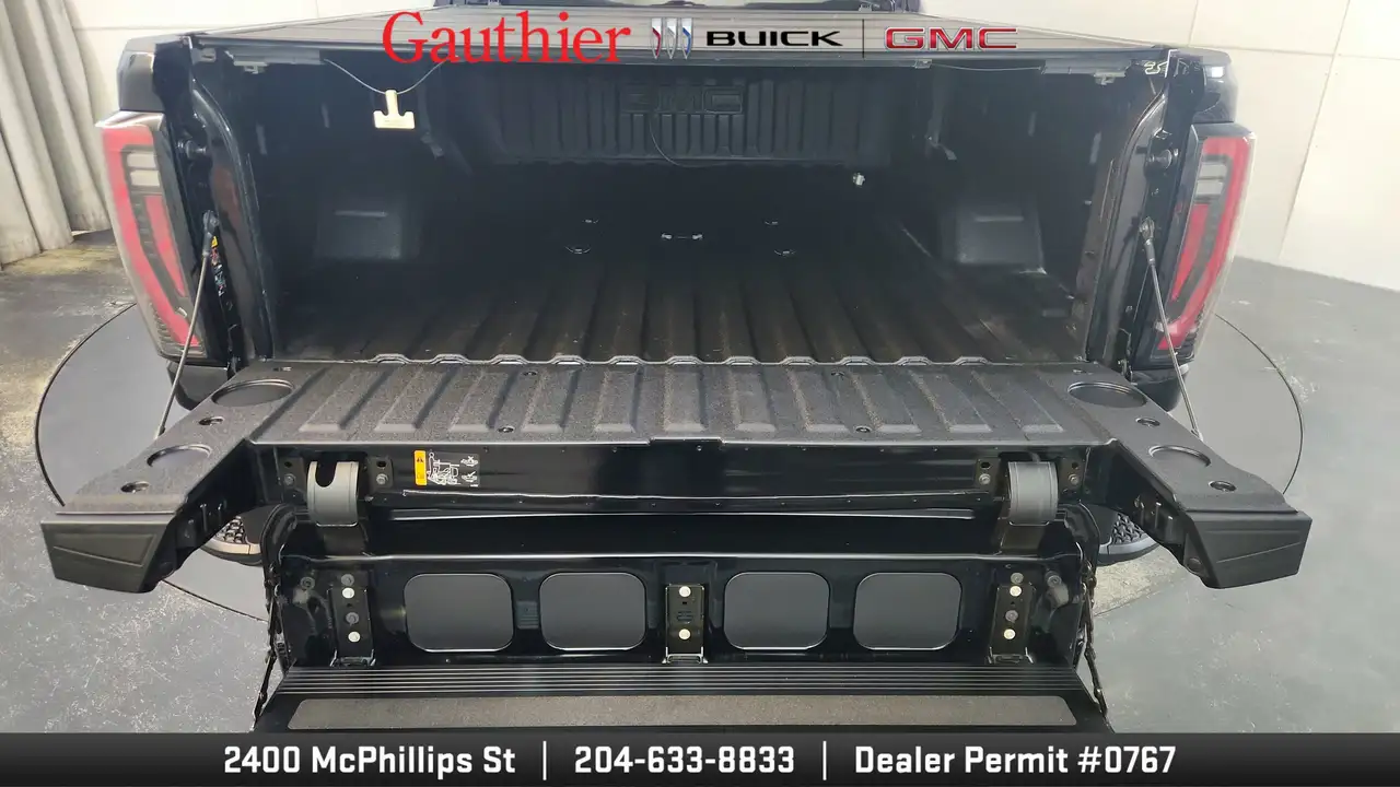 GMC Sierra 2500HD снимка GMC Sierra 2500HD