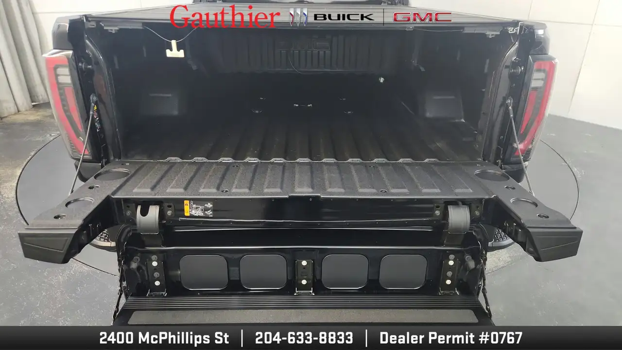 GMC Sierra 2500HD снимка GMC Sierra 2500HD