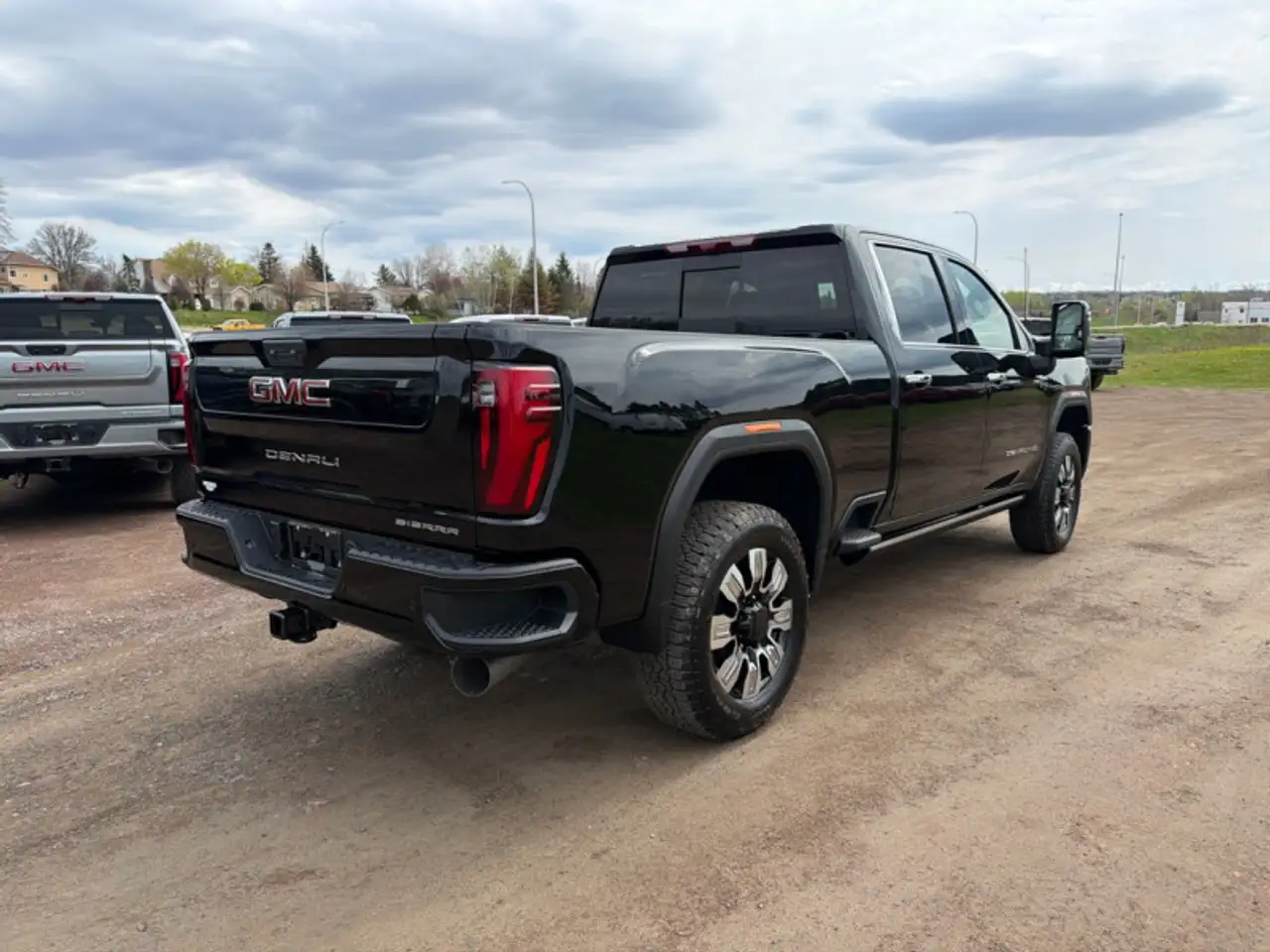 GMC Sierra 2500HD снимка GMC Sierra 2500HD