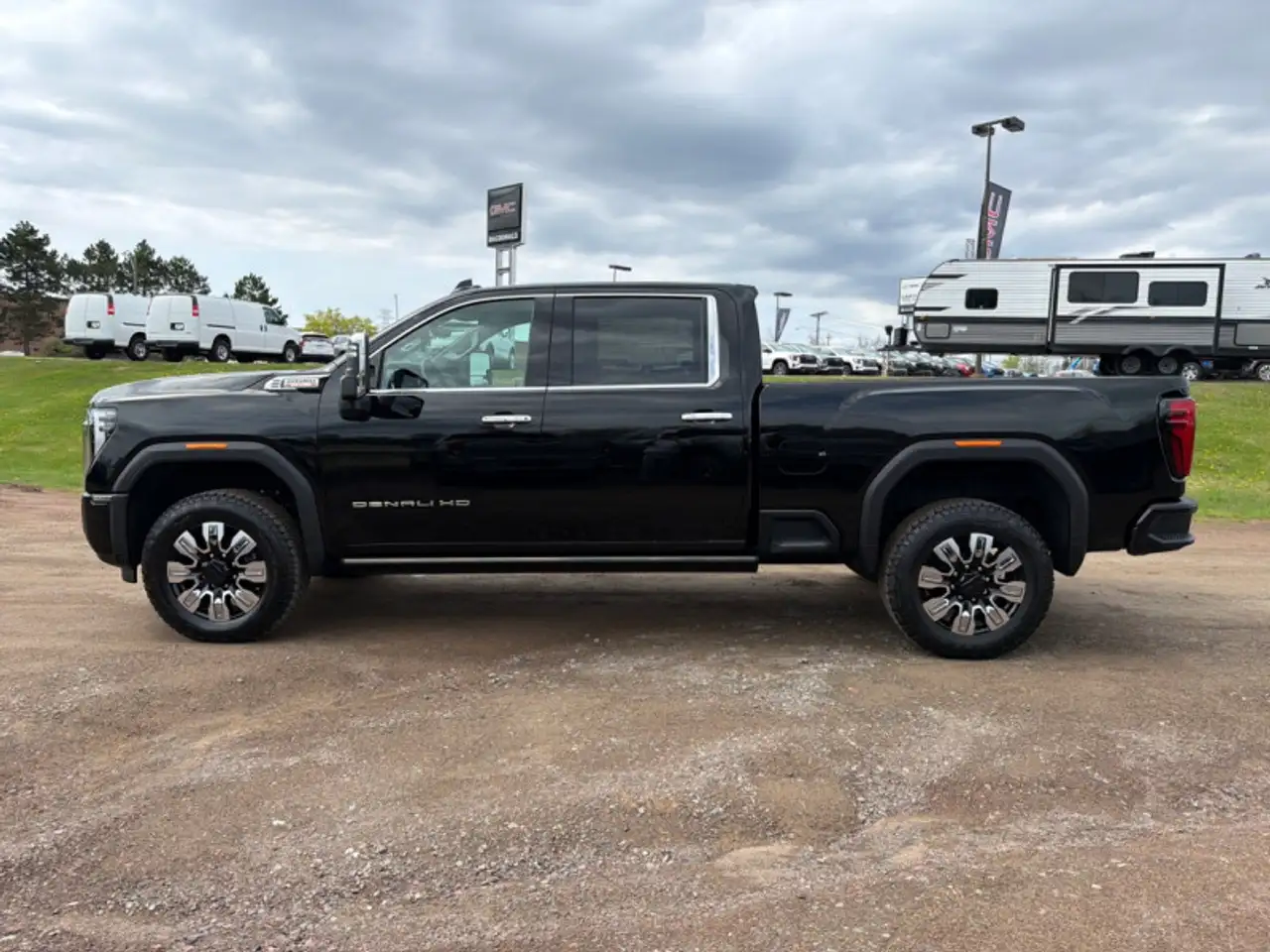 GMC Sierra 2500HD снимка GMC Sierra 2500HD