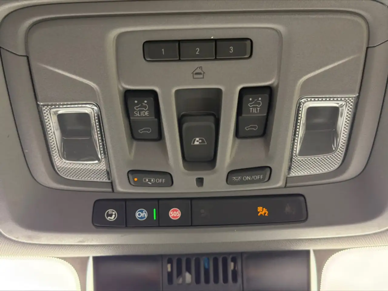 GMC Sierra 2500HD снимка GMC Sierra 2500HD