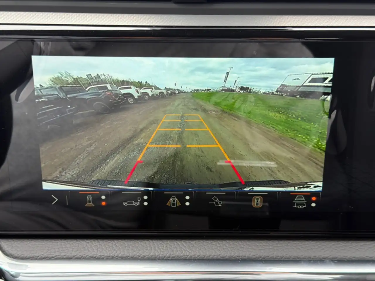 GMC Sierra 2500HD снимка GMC Sierra 2500HD