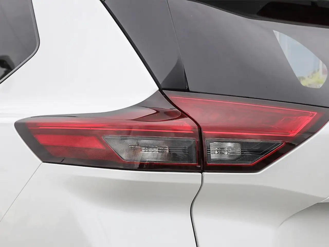 Nissan Rogue photo Nissan Rogue
