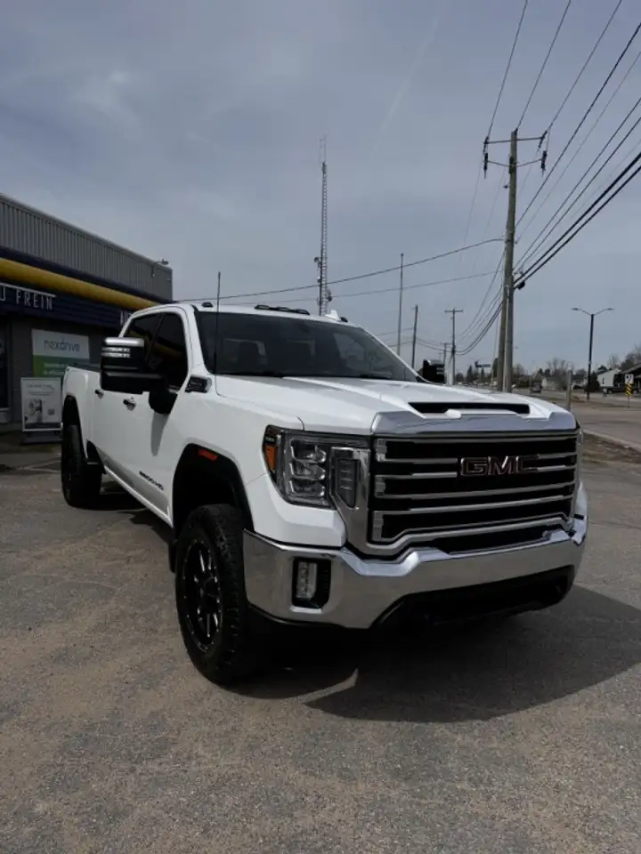 GMC Sierra 2500HD снимка GMC Sierra 2500HD