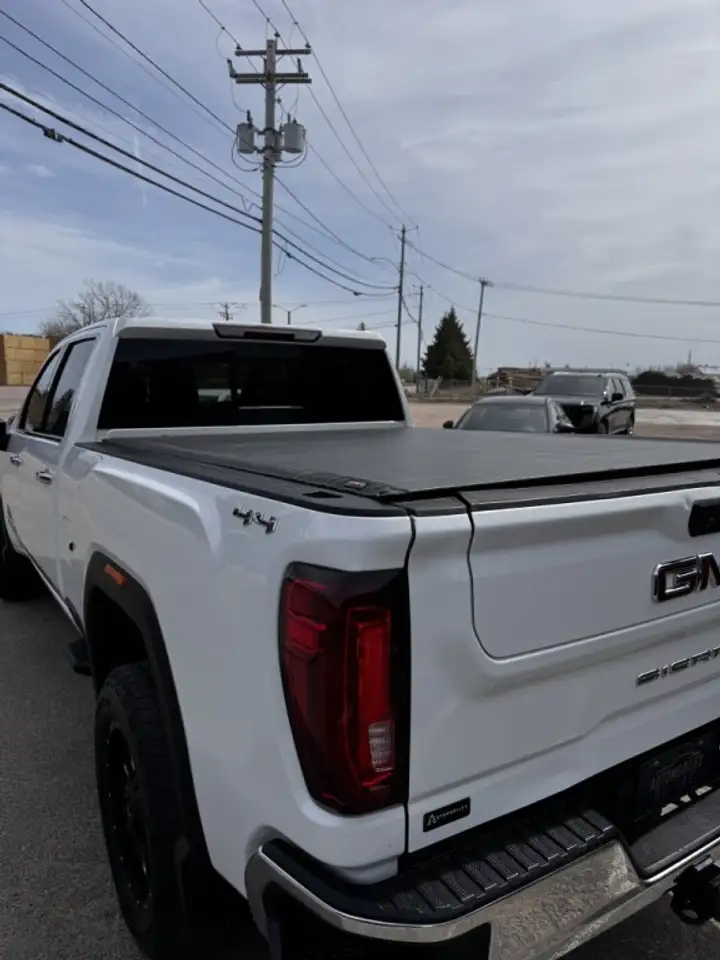 GMC Sierra 2500HD снимка GMC Sierra 2500HD