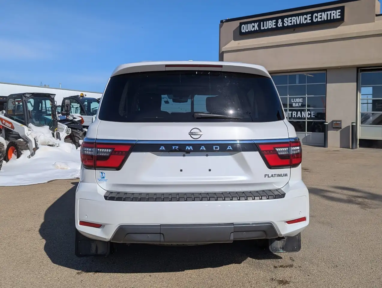 Nissan Armada снимка Nissan Armada
