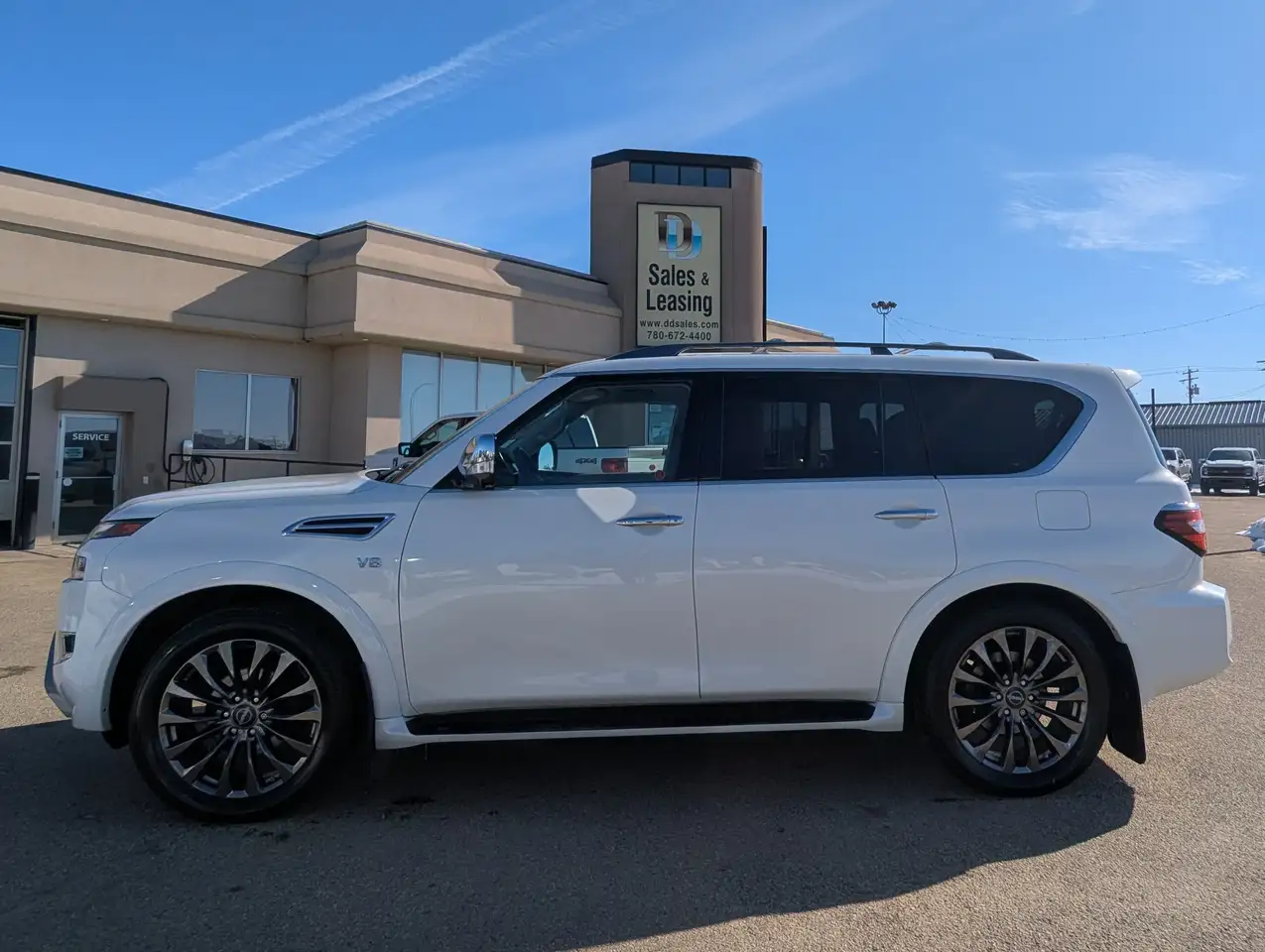 Nissan Armada снимка Nissan Armada