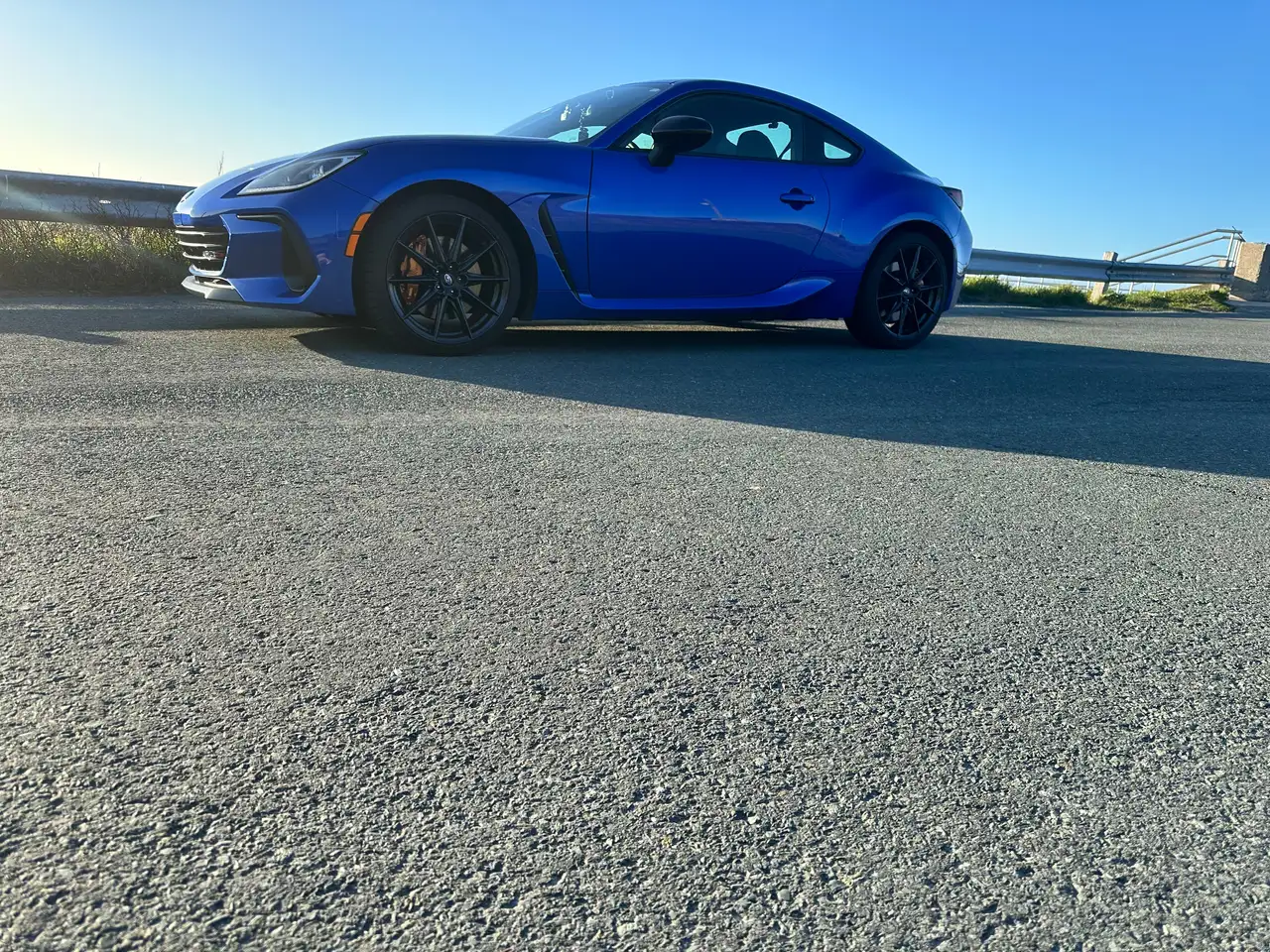 Subaru BRZ снимка Subaru BRZ