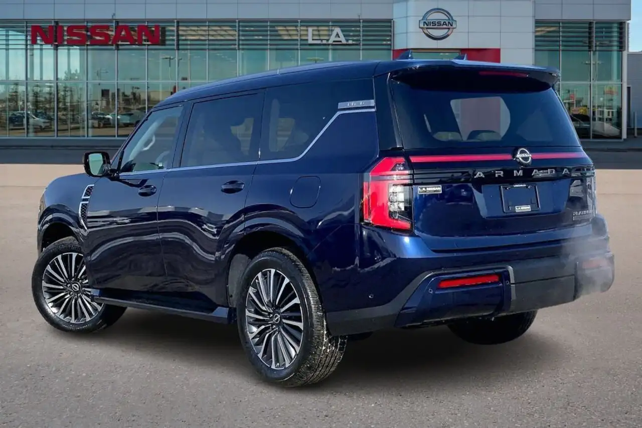 Nissan Armada снимка Nissan Armada