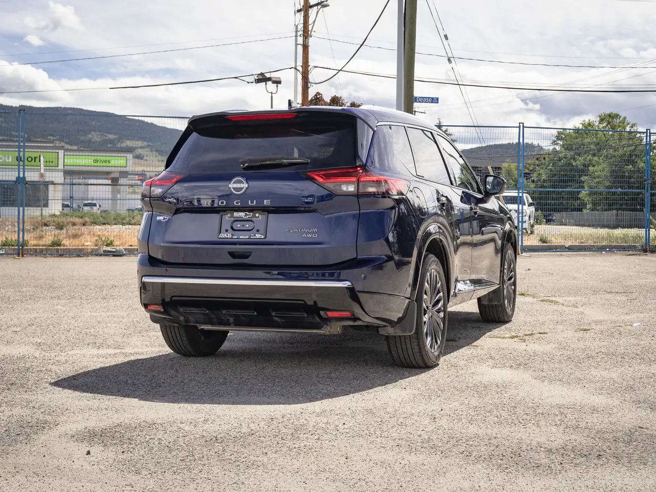 Nissan Rogue fotografie Nissan Rogue