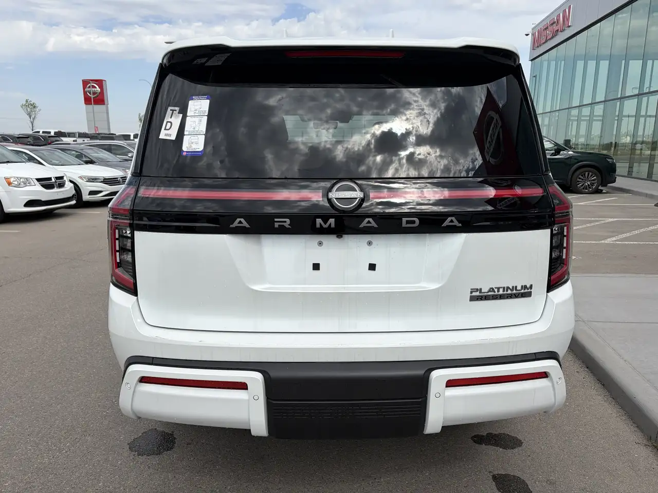Nissan Armada снимка Nissan Armada