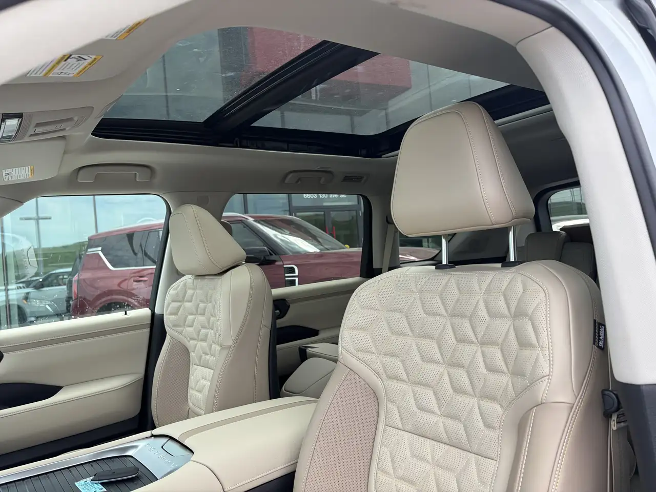 Nissan Armada снимка Nissan Armada