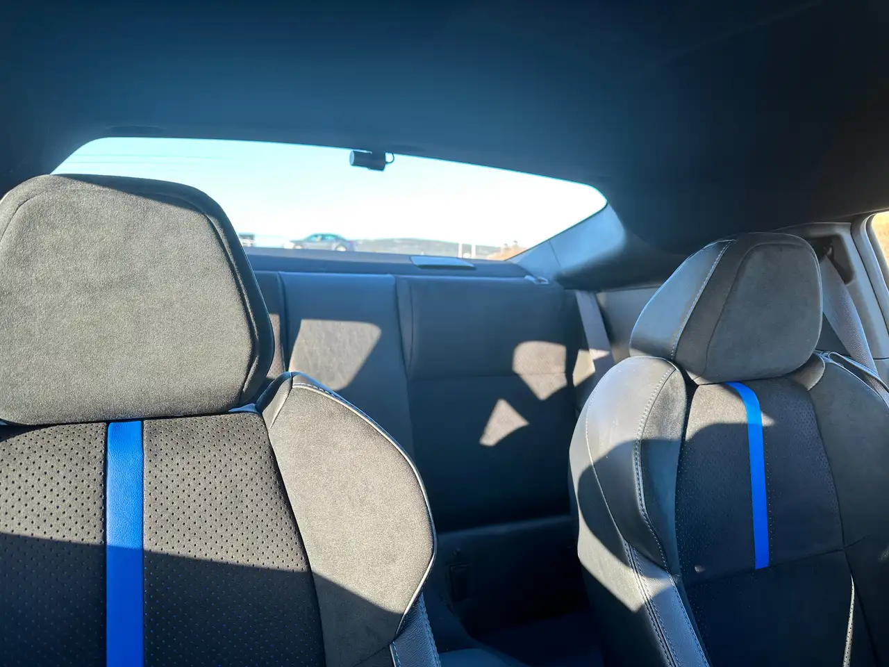 Subaru BRZ снимка Subaru BRZ