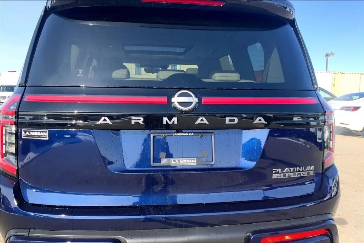 Nissan Armada снимка Nissan Armada