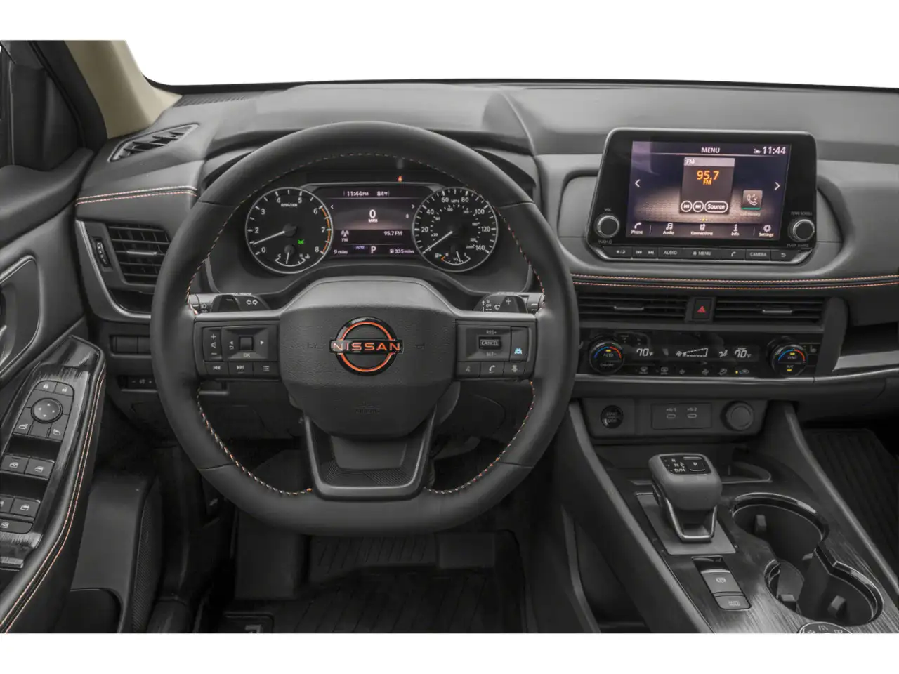 Nissan Rogue снимка Nissan Rogue