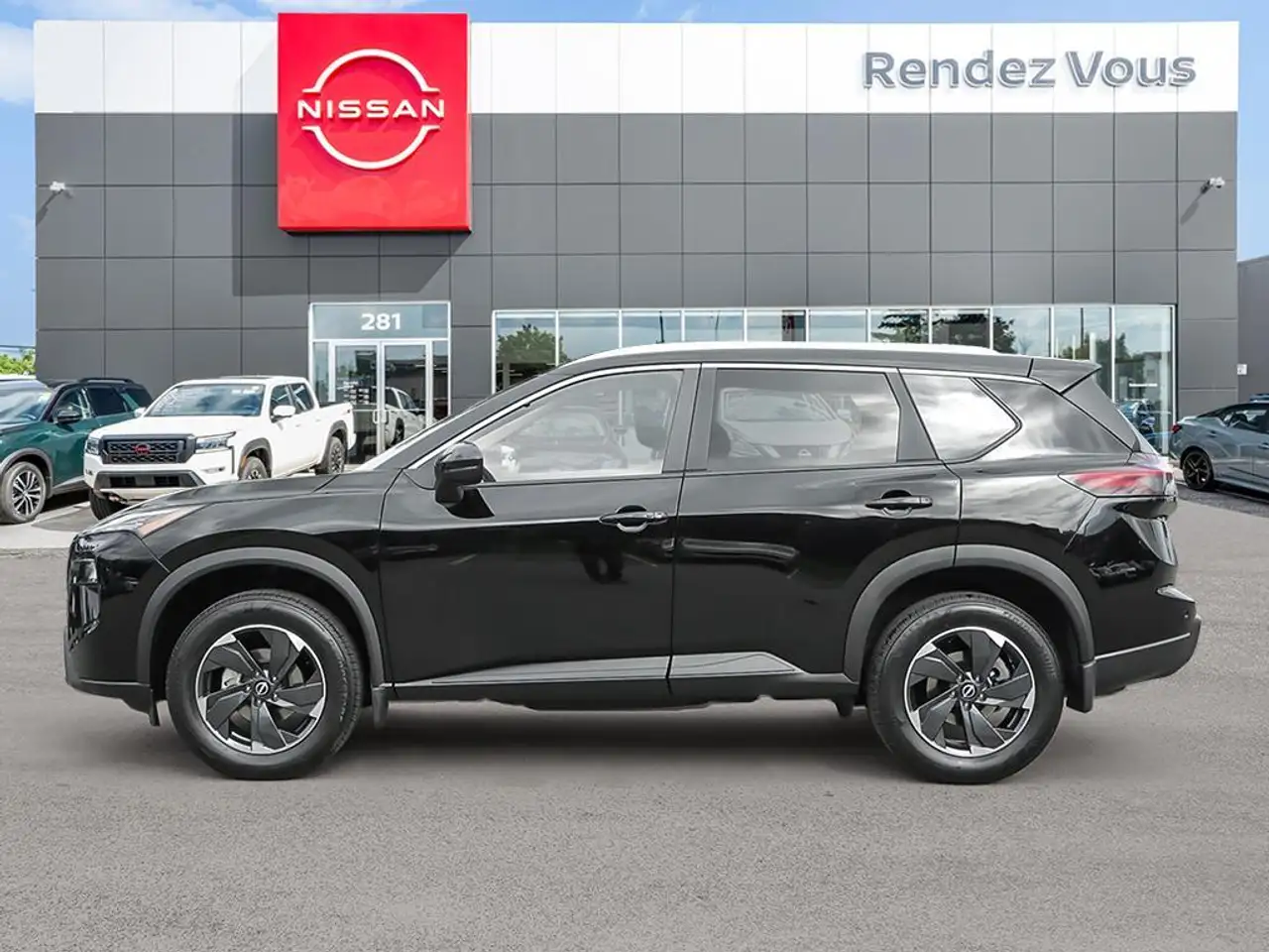 Nissan Rogue снимка Nissan Rogue