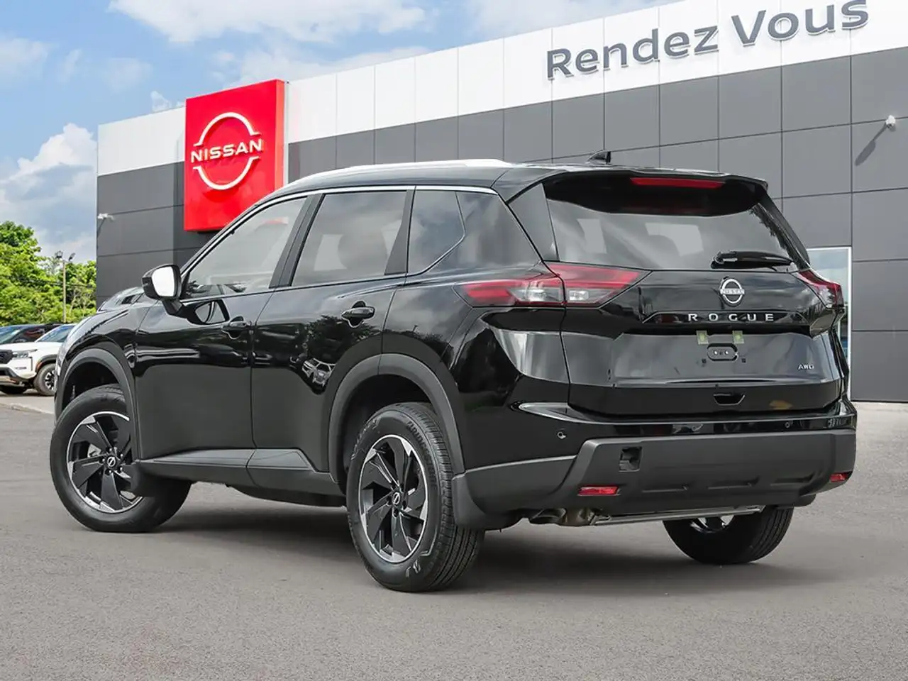 Nissan Rogue снимка Nissan Rogue