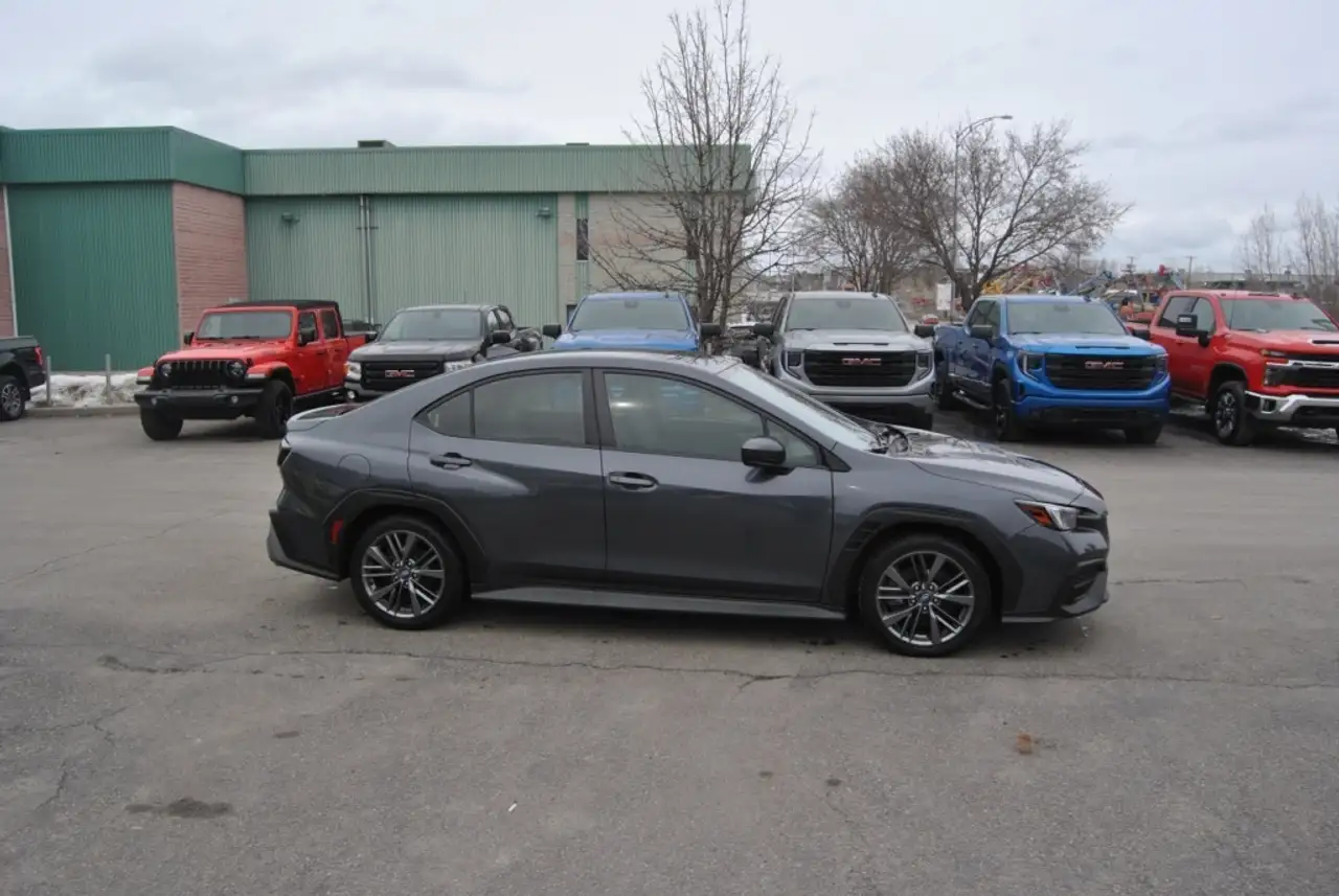 Subaru WRX снимка Subaru WRX